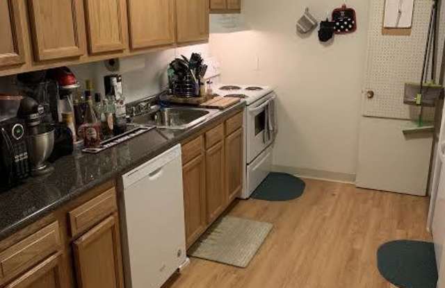 6 Gerald Rd2045 Comm. Ave. photos photos 6 Gerald Rd2045 Comm. Ave. photos photos