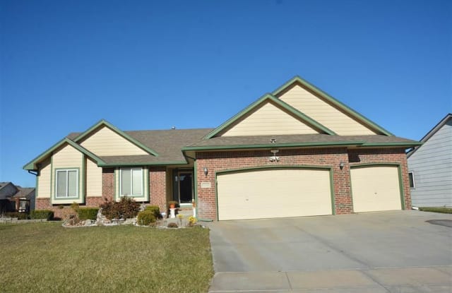 12310 E Zimmerly - 12310 E Zimmerly Ct, Wichita, KS 67207