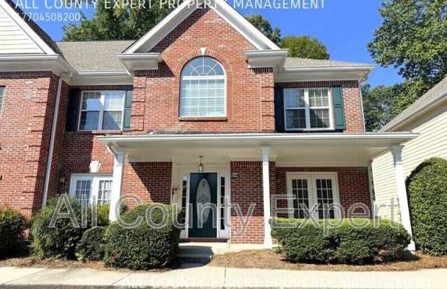 2075 Pine Tree Dr photos photos 2075 Pine Tree Dr photos photos