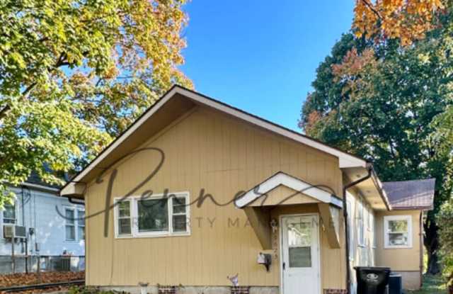 9623 E 9TH ST S photos photos