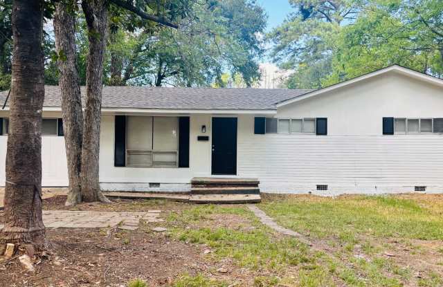 684 Heather Lane Jackson, MS 39206 photos photos