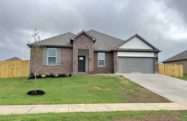 2304 Langford Street - 2304 Langford Street, Pea Ridge, AR 72751