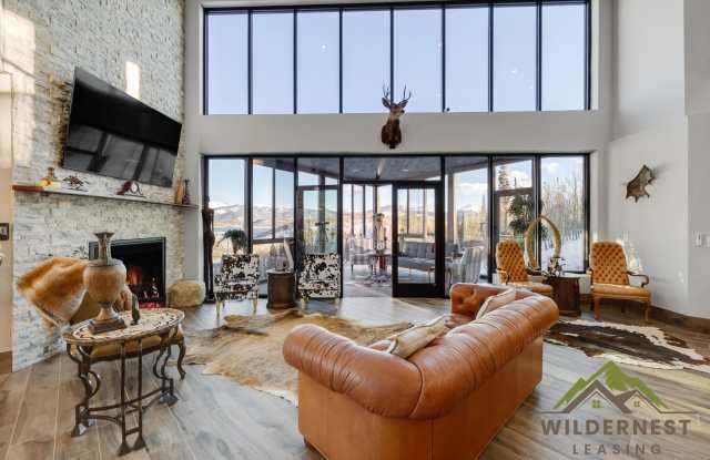 Stunning Luxury Mountain Home with Panoramic Views photos photos