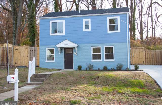 1010 HIGHVIEW DRIVE Gallery 2