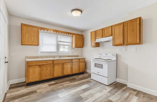 2033 W Grand Ave - 2033 West Grand Avenue, Dayton, OH 45402