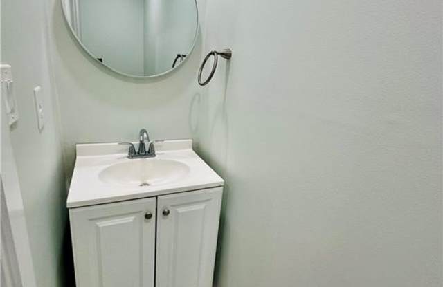 1258 CREEKSIDE Court SE Gallery 4