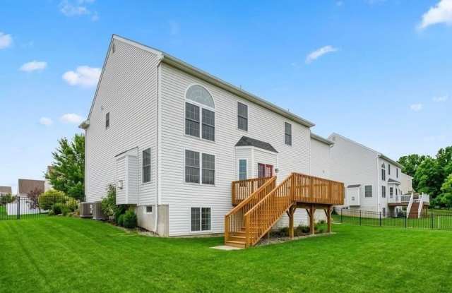 2160 Eagles Landing Drive Gallery 4
