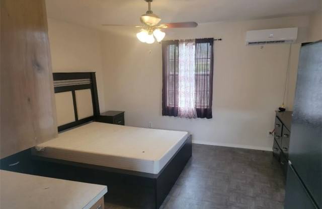 1012 N Glasscock Road unit: B photos photos