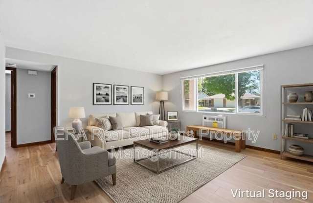 881 Kingsford Rd photos photos