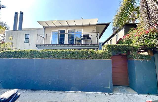 27 18th Ave photos photos