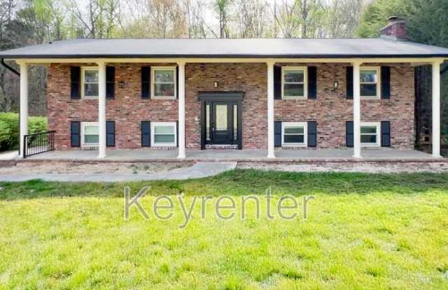 127 Montana Ave. - 127 Montana Avenue, Oak Ridge, TN 37830 127 Montana Ave. - 127 Montana Avenue, Oak Ridge, TN 37830