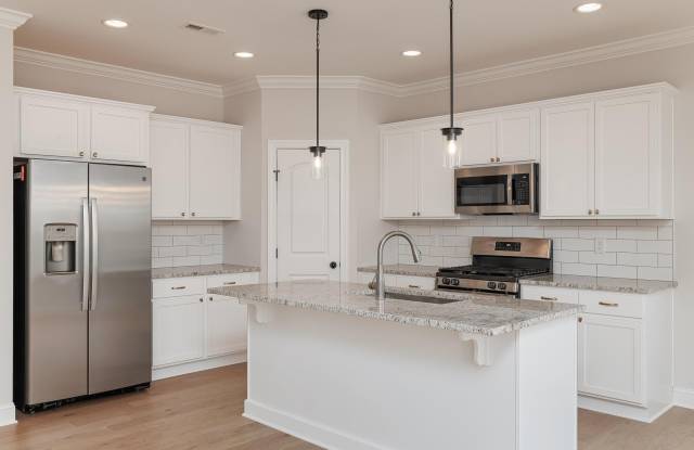 4094 Inlet Loop Gallery 2