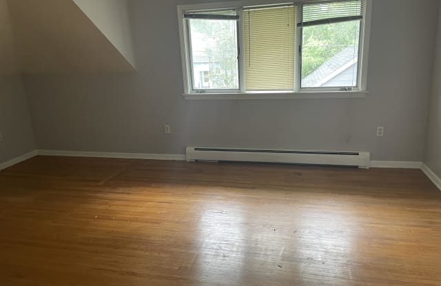 110 Chateau Terrace - Upper Gallery 3