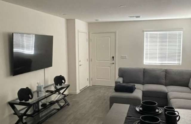 Charming 3BR House in North Las Vegas photos photos