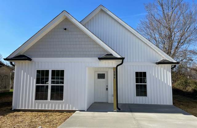 3 BED, 2 BATH NEWLY CONSTRUCTED HOME photos photos