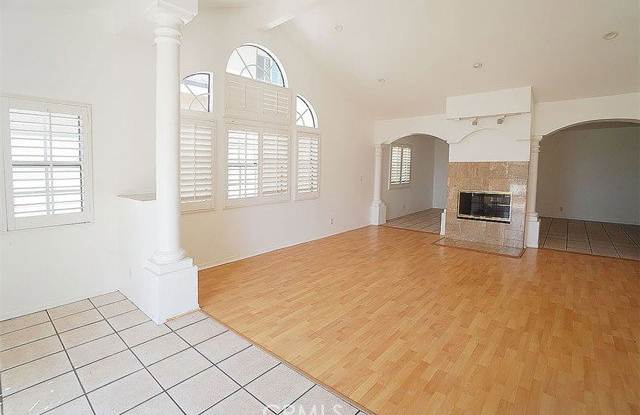 14925 Laurelgrove Circle Gallery 4
