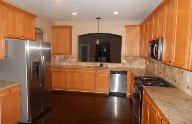 5162 Summerville Circle Gallery 3