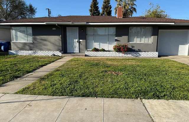 1206 W Harvard Ave - 1206 West Harvard Avenue, Fresno, CA 93705