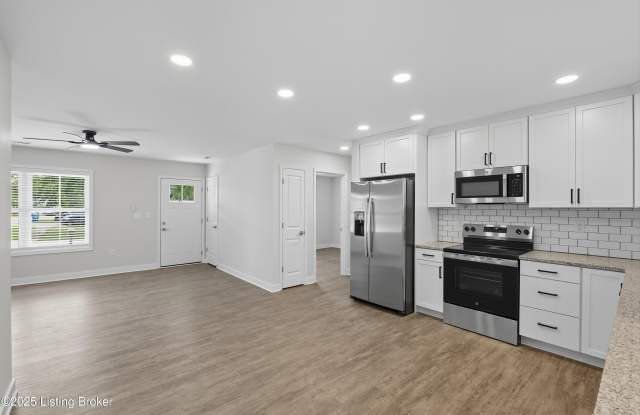 6629 Ashbrooke Dr - 6629 Ashbrooke Drive, Oldham County, KY 40056