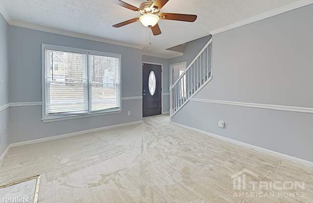 114 Aztec Way SE Gallery 2