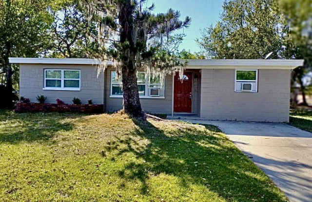 1362 Gardenia Avenue photos photos