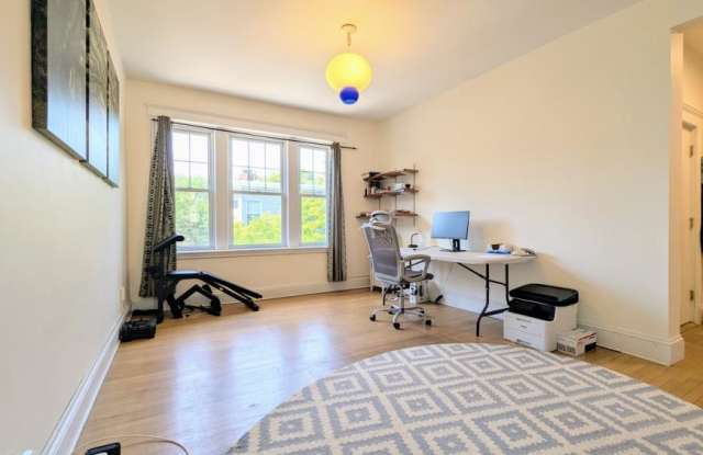 268 Windsor St. photos photos