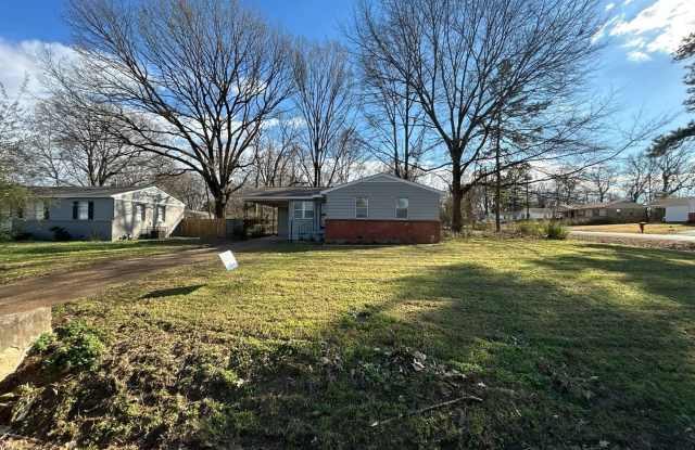 1611 Buxton Ave photos photos