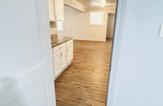 4431 Adams Avenue (4 Bed/2 Bath) Gallery 4
