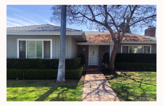 1908 S Crest Dr Gallery 2