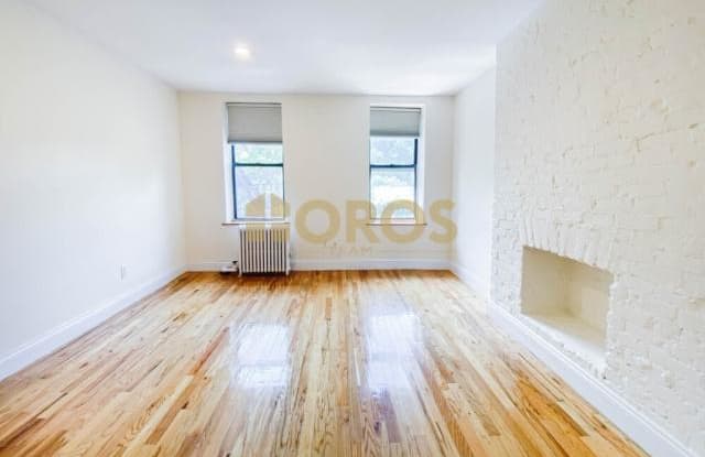 339 East 10th Street - 339 East 10th Street, New York City, NY 10009