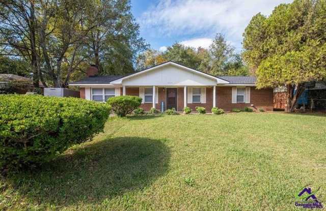 111 Briarwood Drive photos photos