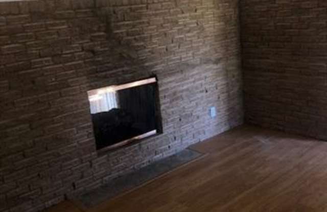 3818 Eugene Court S Gallery 3