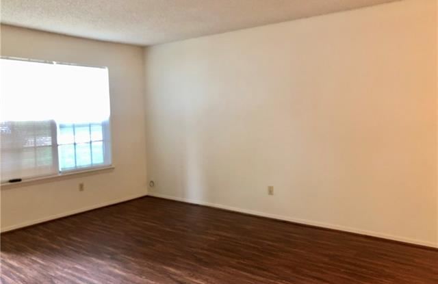 1708 Fitzgerald Court Gallery 2