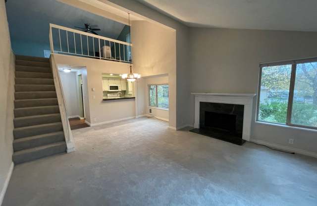 11775 SW Boones Bend Drive ~ Brilliant Condo in Beautiful Community! Gallery 4