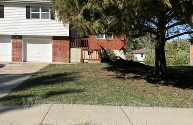 706 Northeast Orchard Street - B photos photos