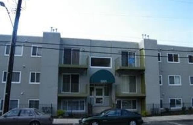 2201 HUNTER PL SE #103 - 2201 Hunter Place Southeast, Washington, DC 20020