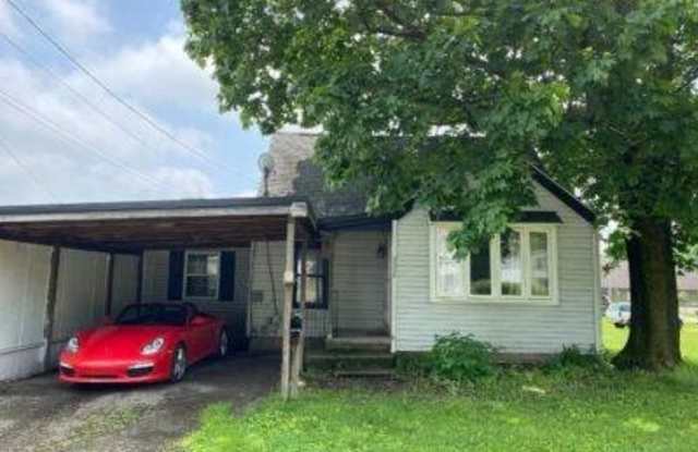 2332 Harmon NE St photos photos