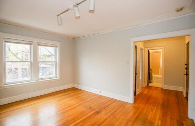 3947 North Hoyne Ave. photos photos