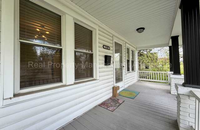 Complete Ferndale Renovation - 4 Bedrooms and Two Full Bathrooms! Gallery 4