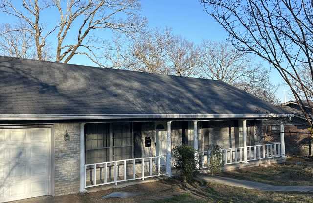 1921 Osage Dr Gallery 1