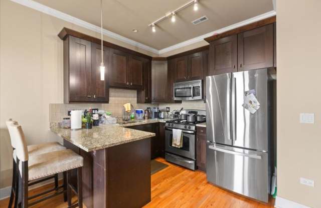 207 E 31st photos photos