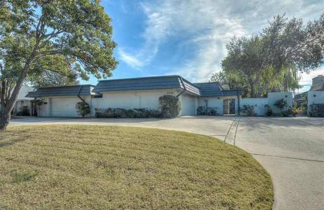 2530 NW 62nd Street photos photos