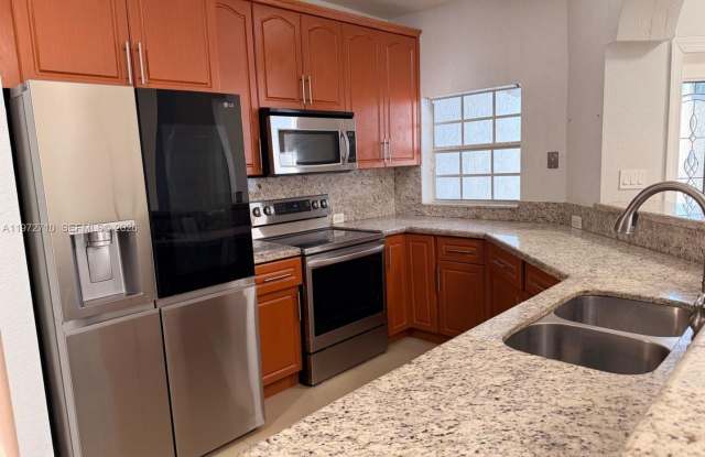 2804 NW 7th Court 2804, Fort Lauderdale, FL 33311 photos photos