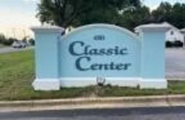 4381 S Ferdon Boulevard Gallery 2