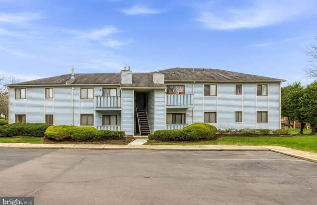1404 WOODHOLLOW Drive Gallery 2