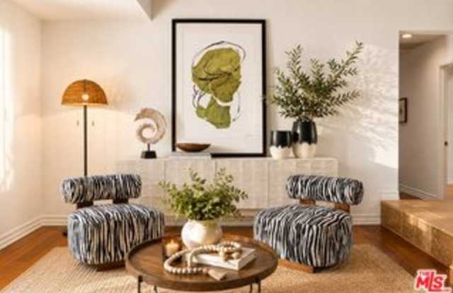 3160 Sepulveda Boulevard Gallery 3