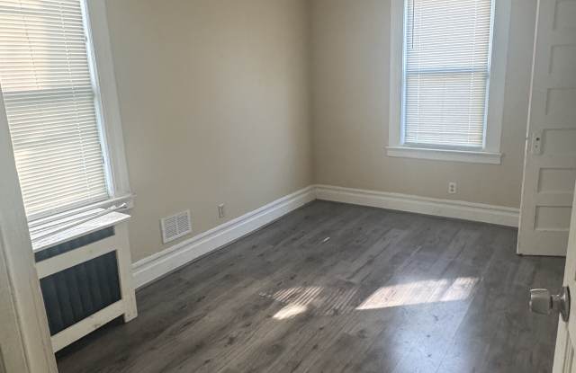 486 North Maple Avenue photos photos