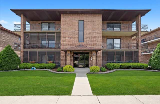 16743 Paxton Avenue photos photos