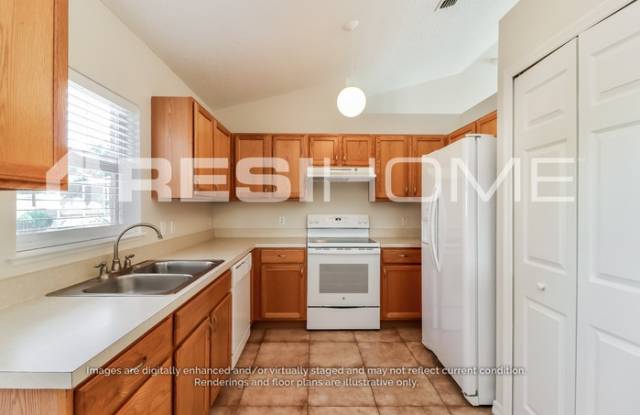 4392 Landover Boulevard Gallery 2