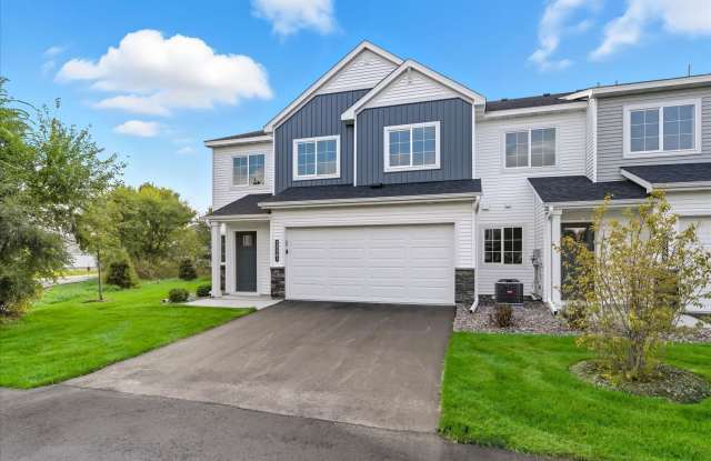 New construction end-unit townhome in Zimmerman! - 25589 3rd Street West, Zimmerman, MN 55398